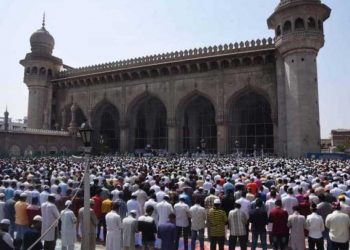 Media India Ungkapkan Pemuda Muslim Mengalami Penurunan Kegiatan Agama