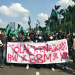 Mahasiswa Demo Tolak Kenaikan BBM di Gedung DPR