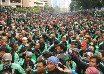 Demo UU Profesi Ojol #LegalkanProfesiOjol