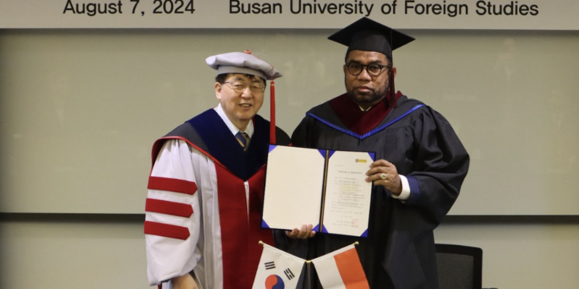 Ali Mochtar Ngabalin